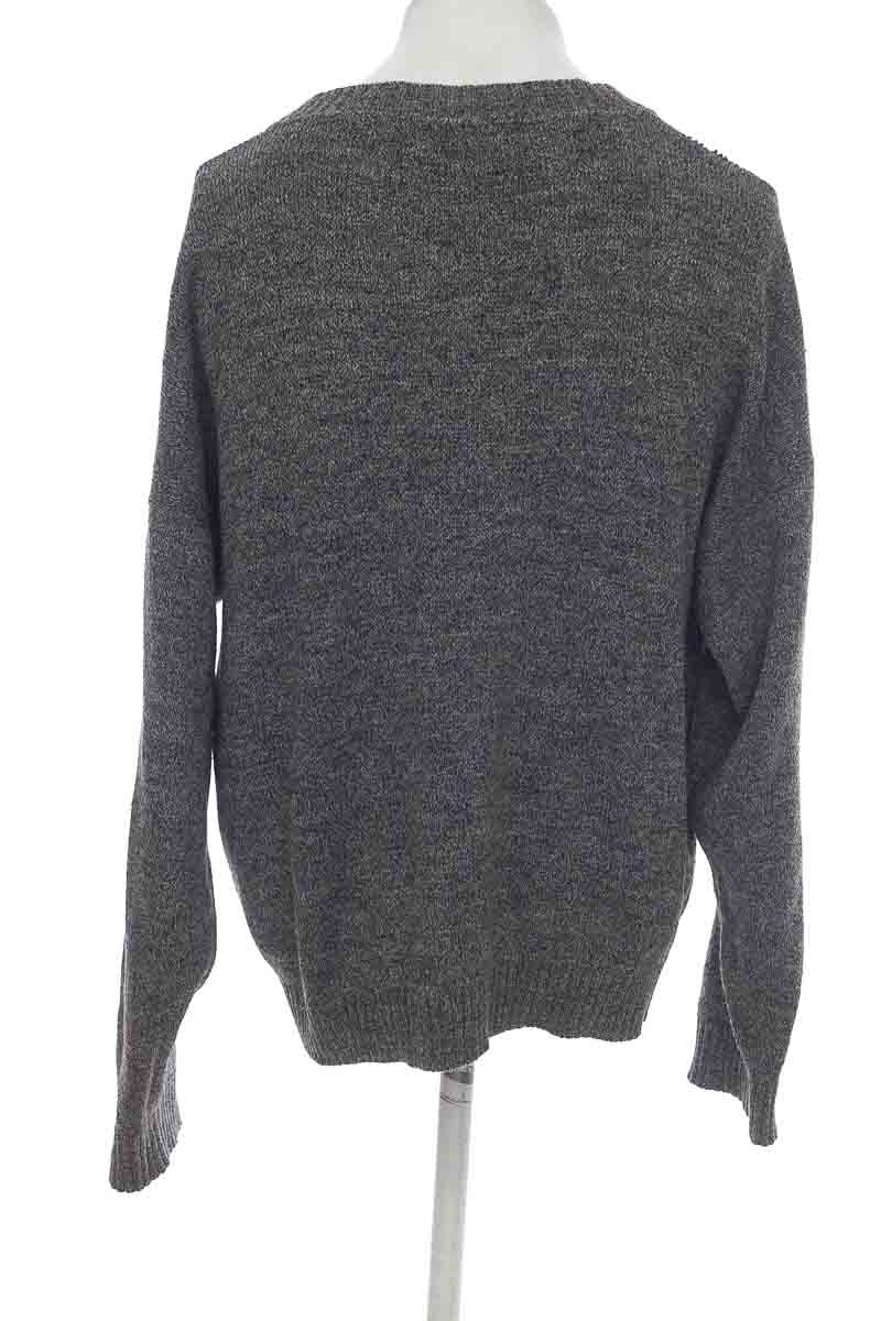 SWEATER COLOR GRIS  PROTEGE