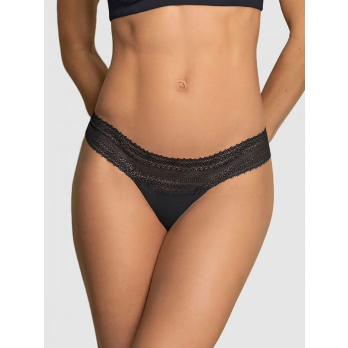 Tanga con laterales en encaje Leonisa 72296M