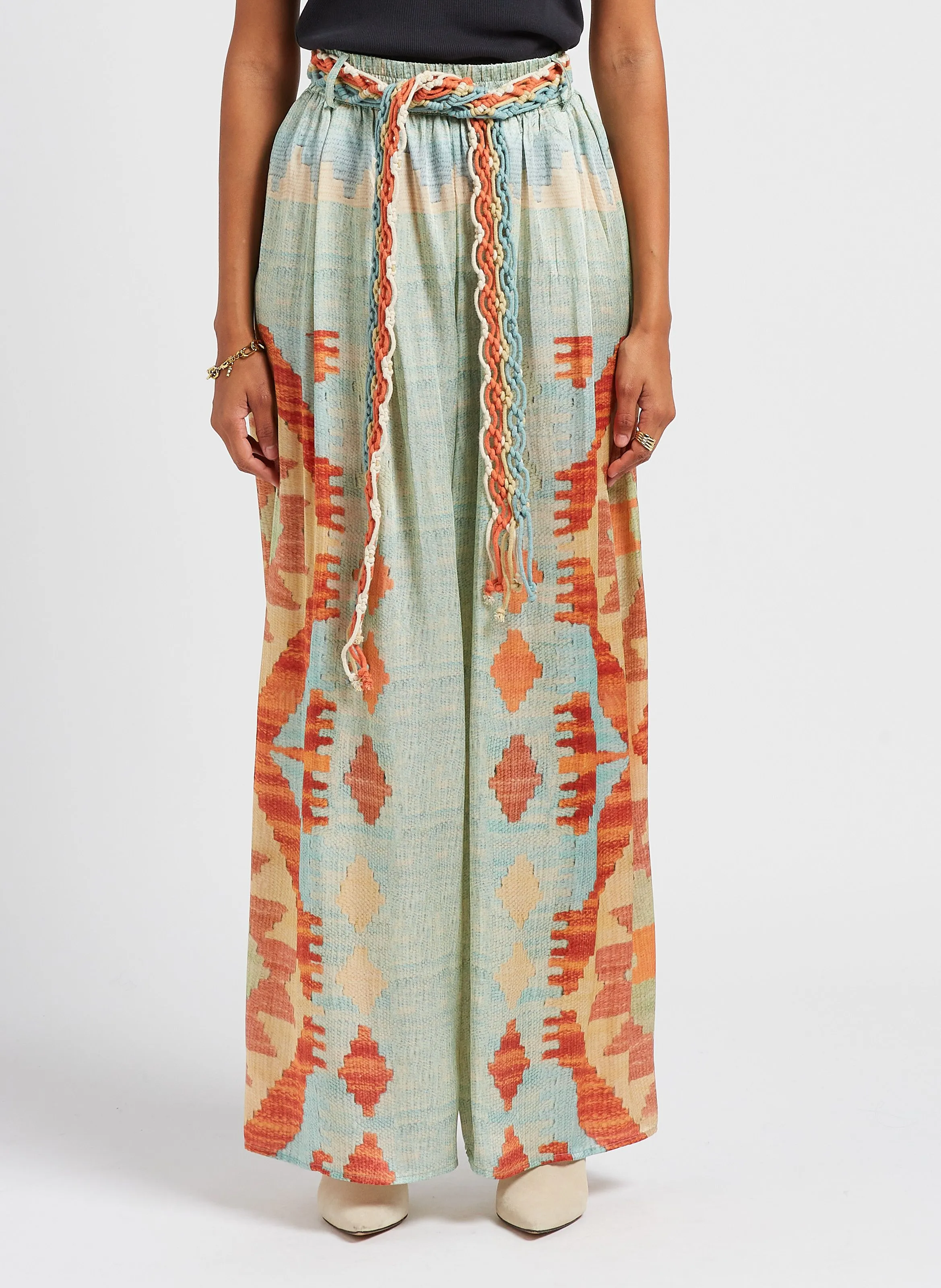 TERENE  PANTALóN ANCHO VAPOROSO EN AZUL
