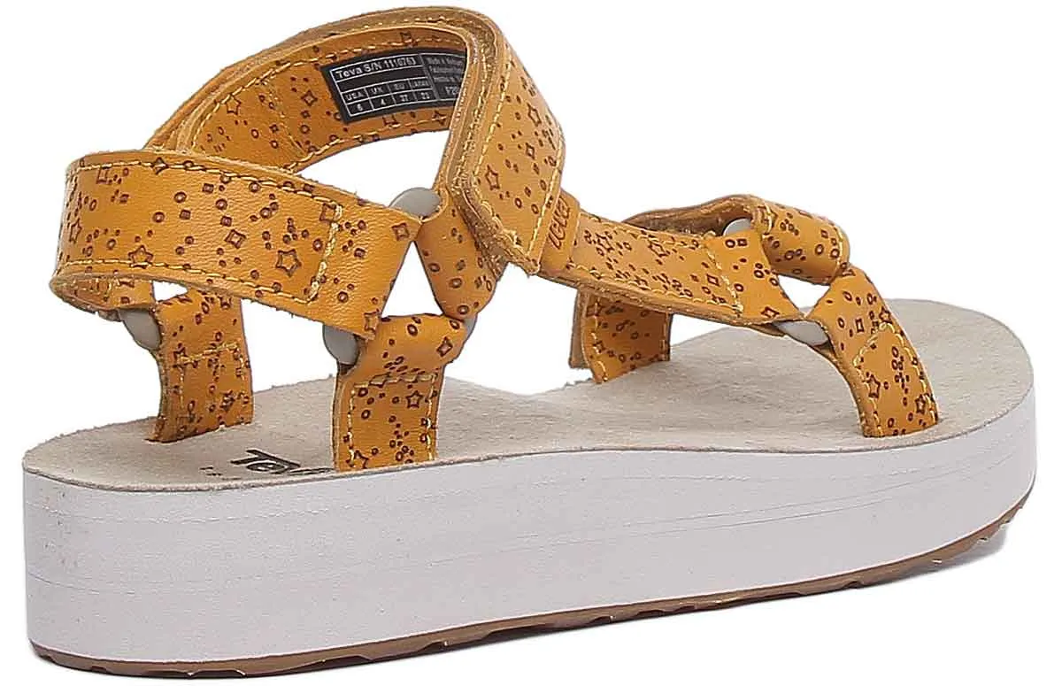 Teva Midform Universal Pride Sandalia vegana de tiras autoadherentes para mujer en multicolor