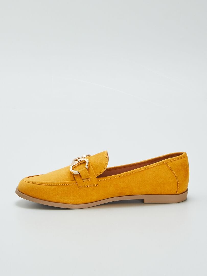 TIRAS CON HEBILLAS DORADAS  AMARILLO