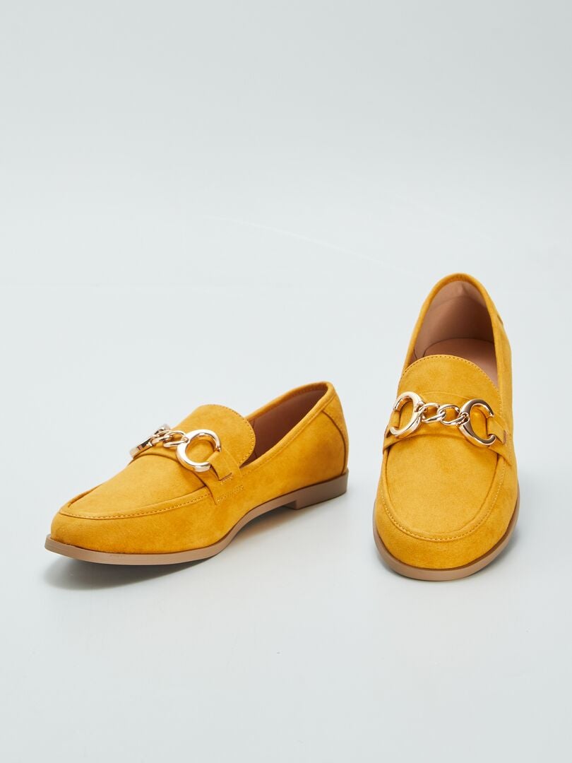 TIRAS CON HEBILLAS DORADAS  AMARILLO