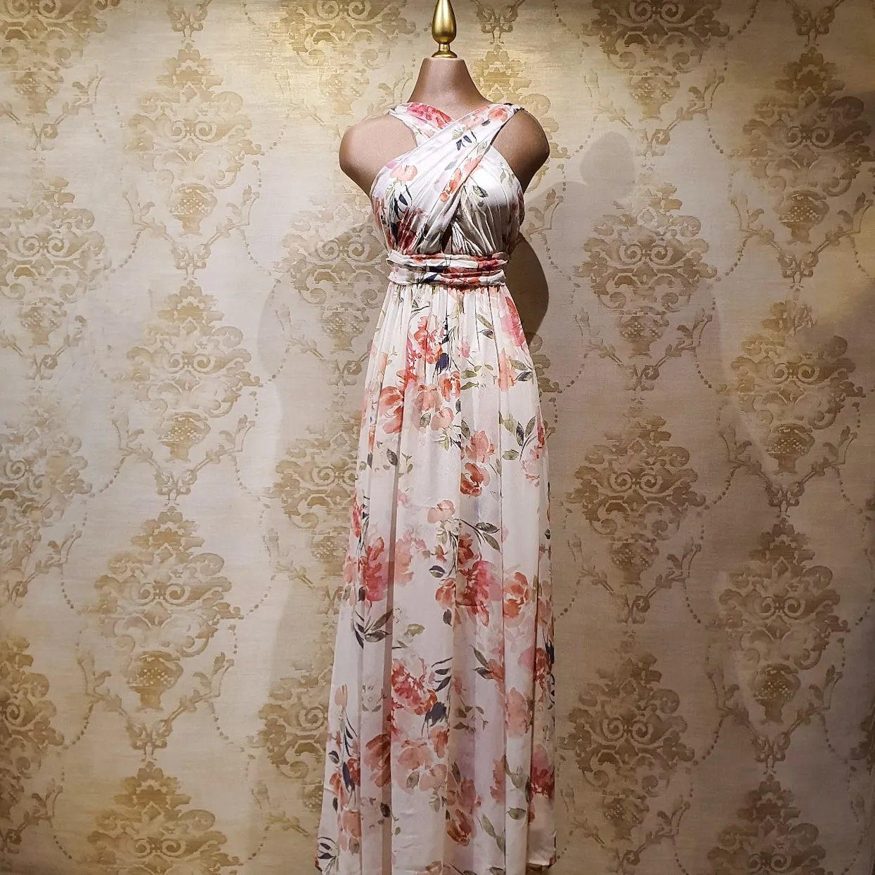 Vestido Beige con Estampado Flores