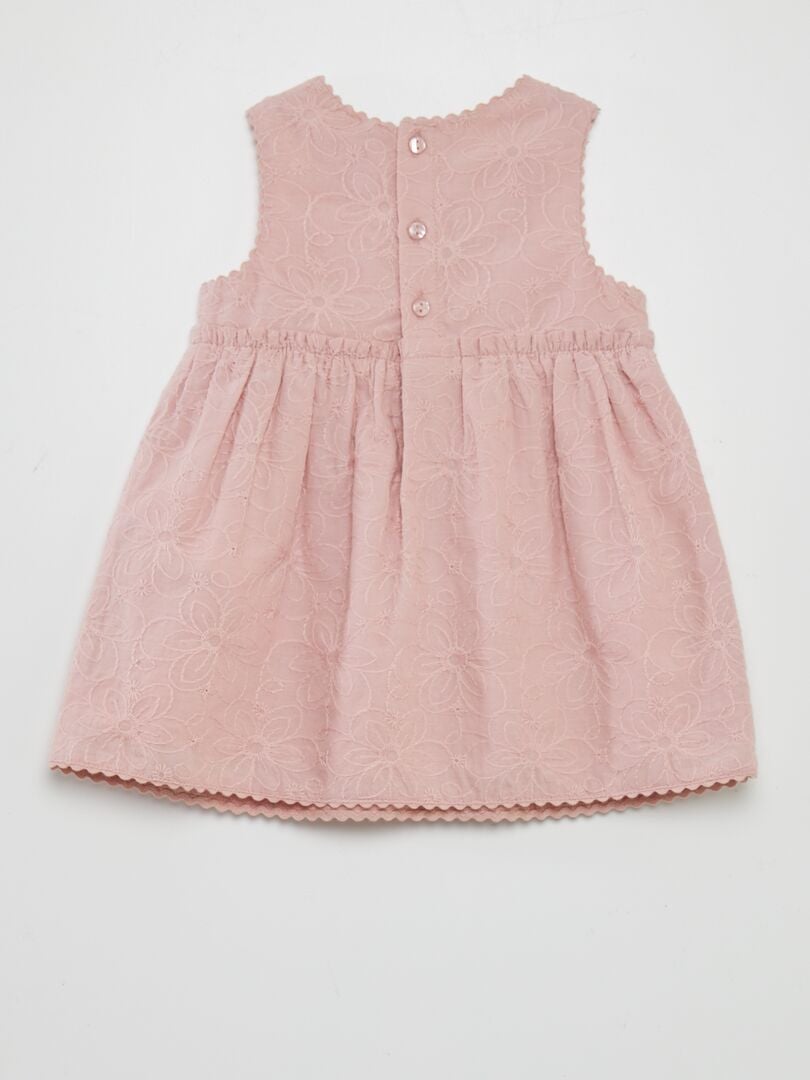 VESTIDO CON BORDADO INGLéS  PURPURA