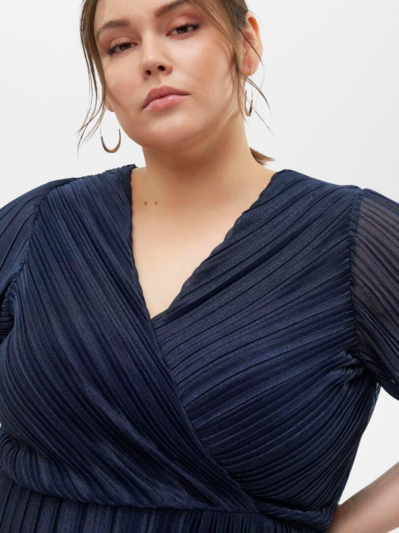 VESTIDO CORTO PLISADO 'VERO MODA CURVE'  AZUL