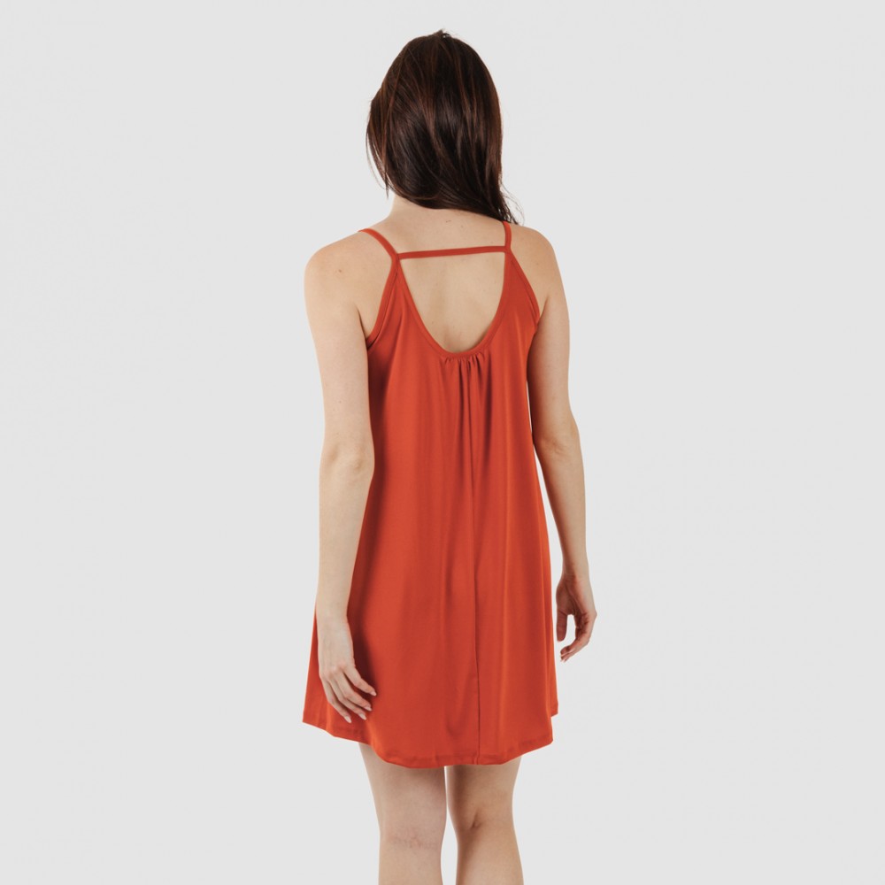 Vestido corto tirantes crepe liso