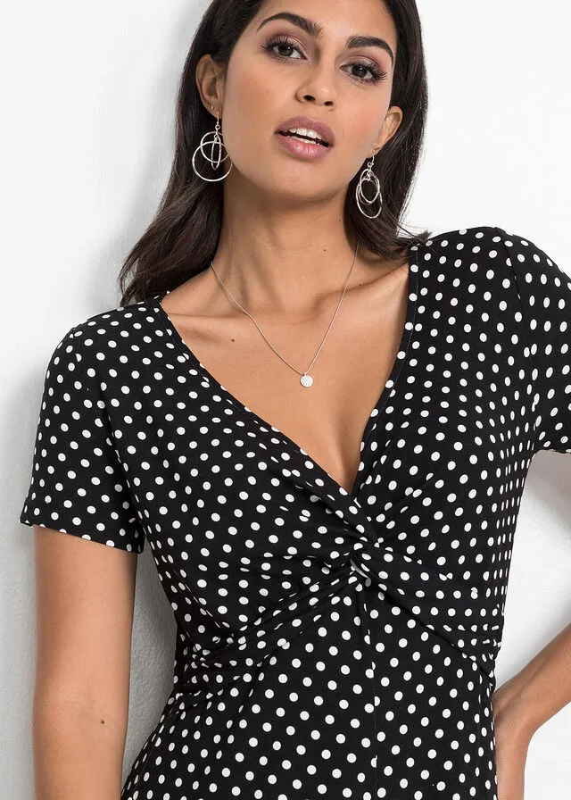 VESTIDO DE PUNTO DE VISCOSA SOSTENIBLE NEGROBLANCO DE LUNARES