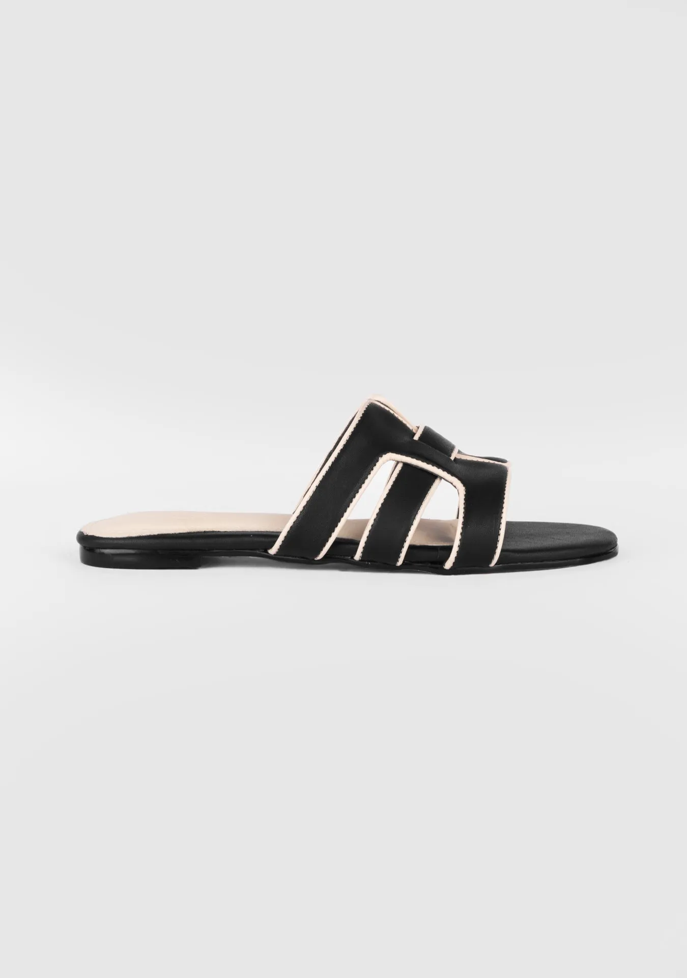 Vinci Shoes Eloise Black Sandals