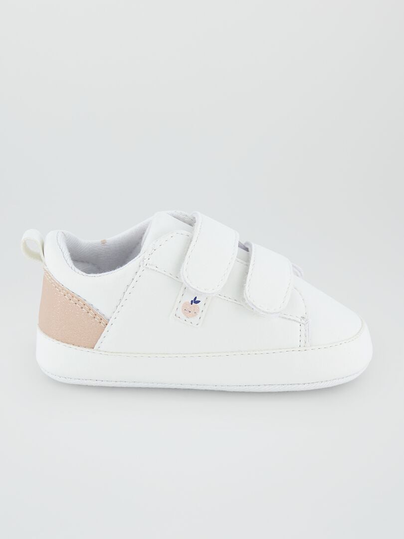 ZAPATILLAS MODERNAS CON VELCROS  BLANCO