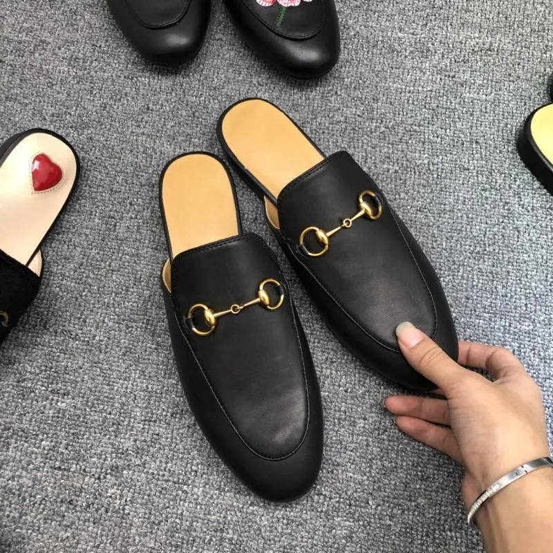Zapatillas Princetown de diseñador 2023, zapatillas de cuero genuino para mujer, mocasines con cadena de Metal, zapatos informal