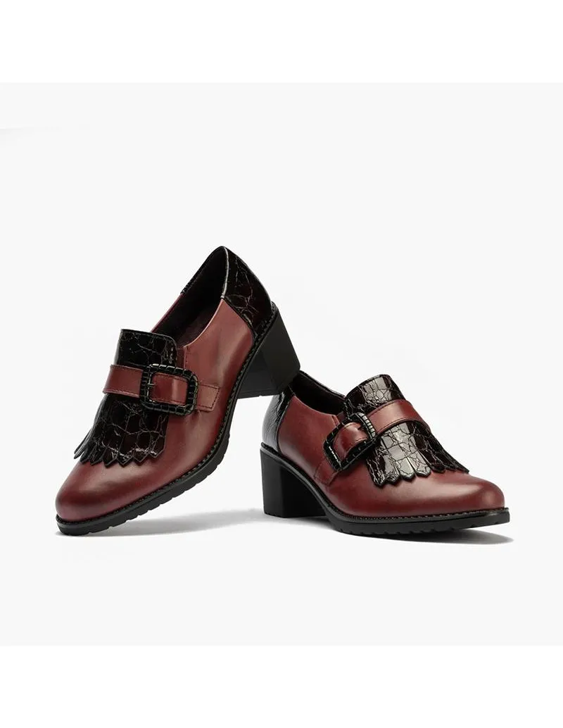 Zapato de tacón burdeos Pitillos
