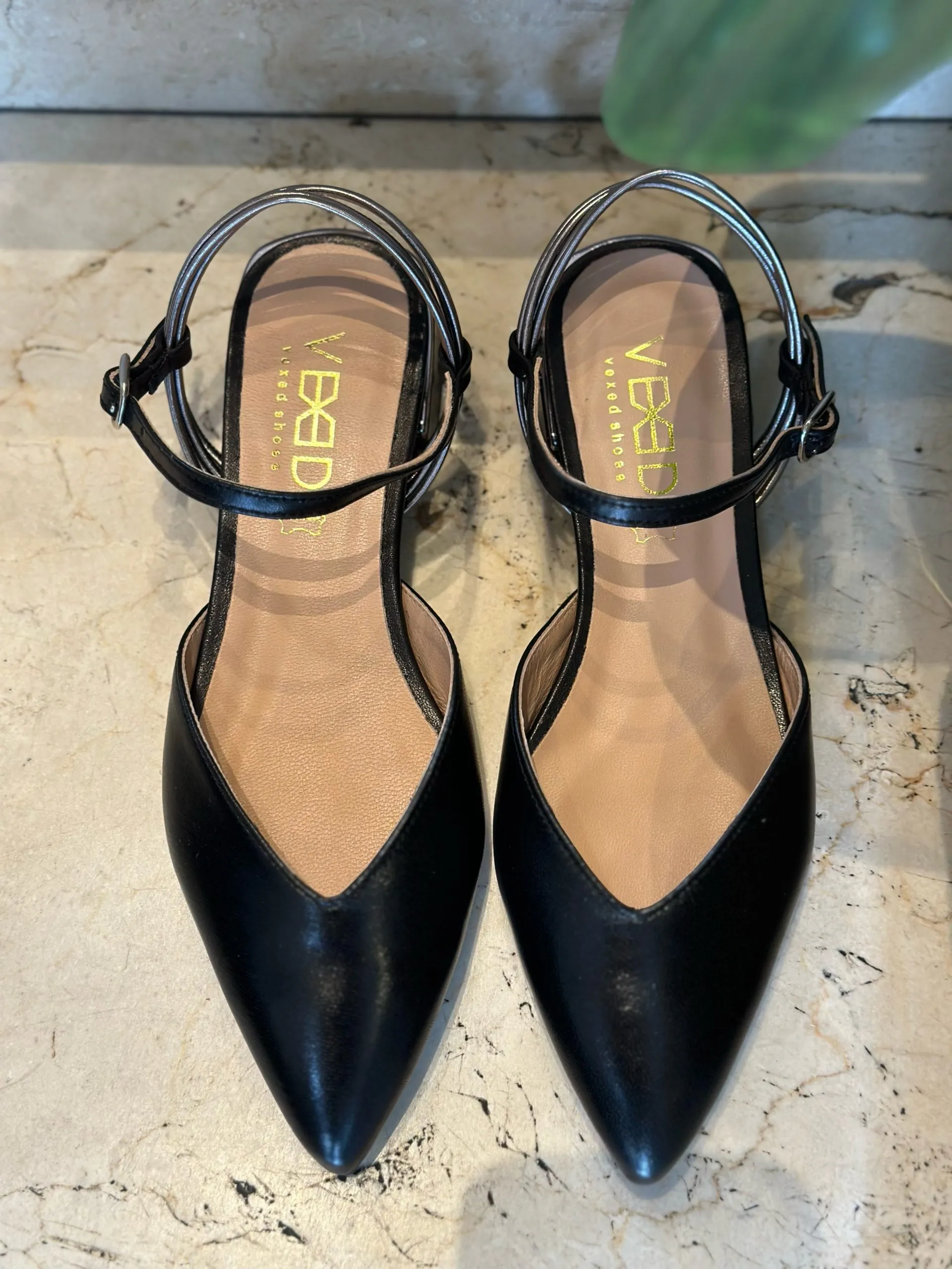 Zapato Juno Destalonado Piel Negro