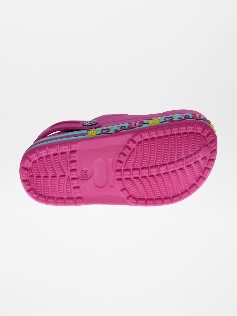 ZUECOS CON DETALLES EN 3D  ROSA