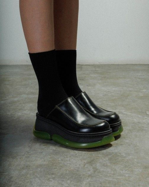 Zuecos E8 by Miista Brietta Negro