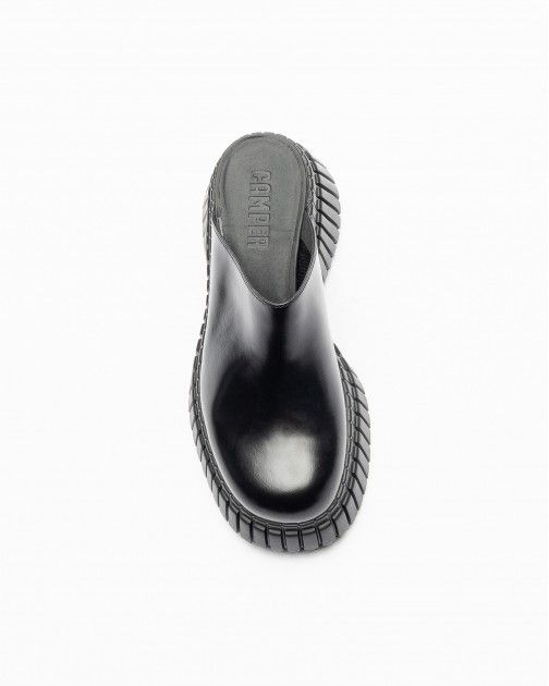 Zuecos plataforma Camper BCN Negro