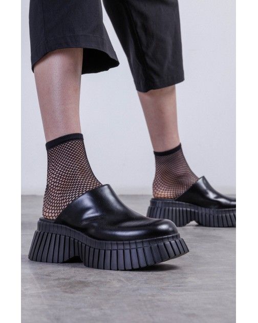 Zuecos plataforma Camper BCN Negro